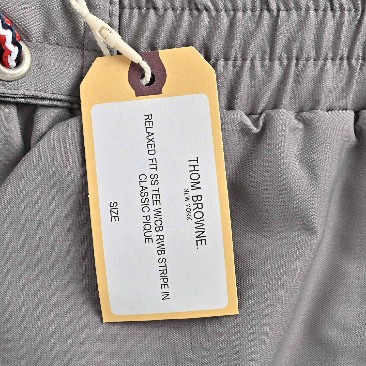 ： Thom Browne/ THOM BROWNE .TB White 100% White Factory Same Style TB TB ：Gray/Navy Blue Size:1/2/3/4